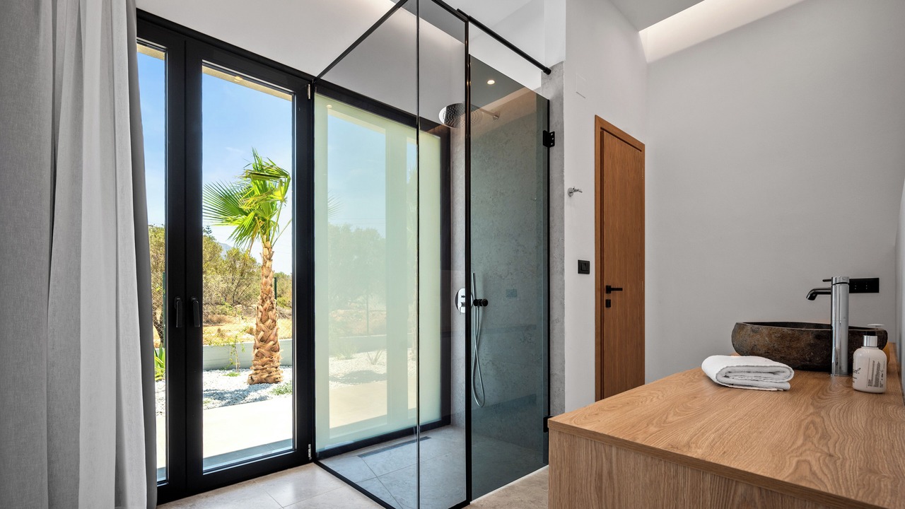 Photo of Bathroom in Skotino