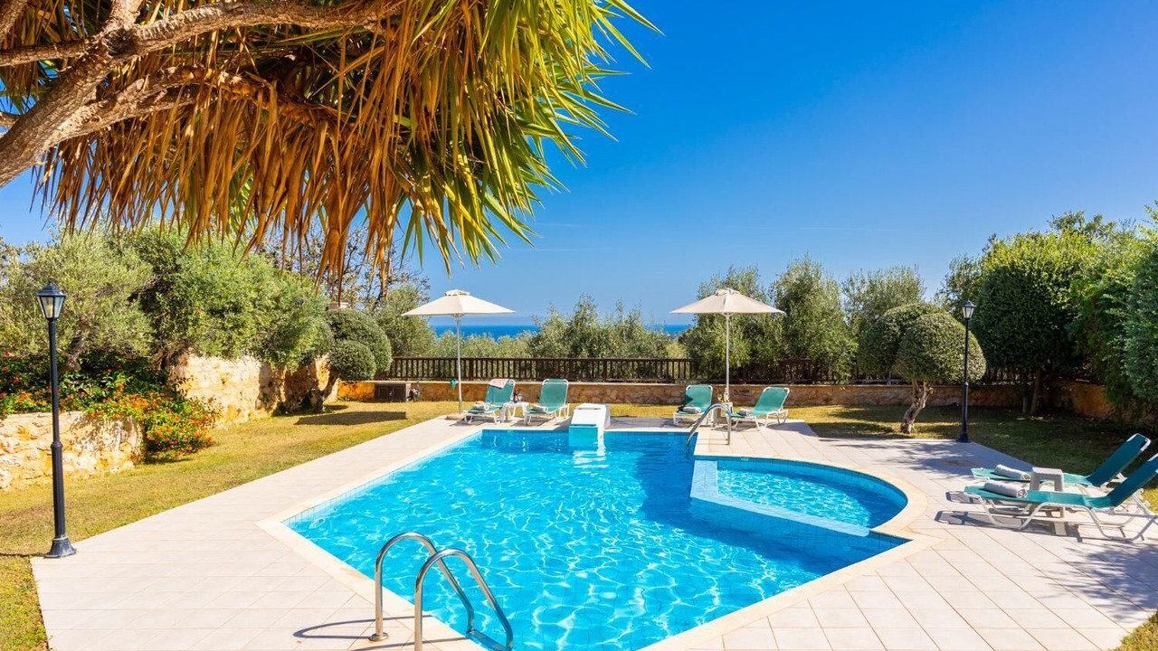 Photo of Outdoor in Gerani