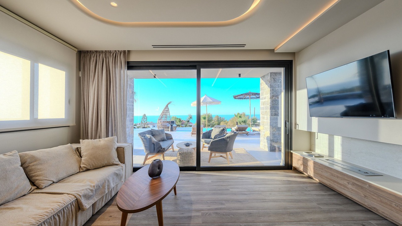 Photo of Livingroom in Anissaras