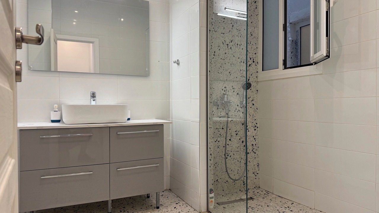 Photo of Bathroom in Petralona