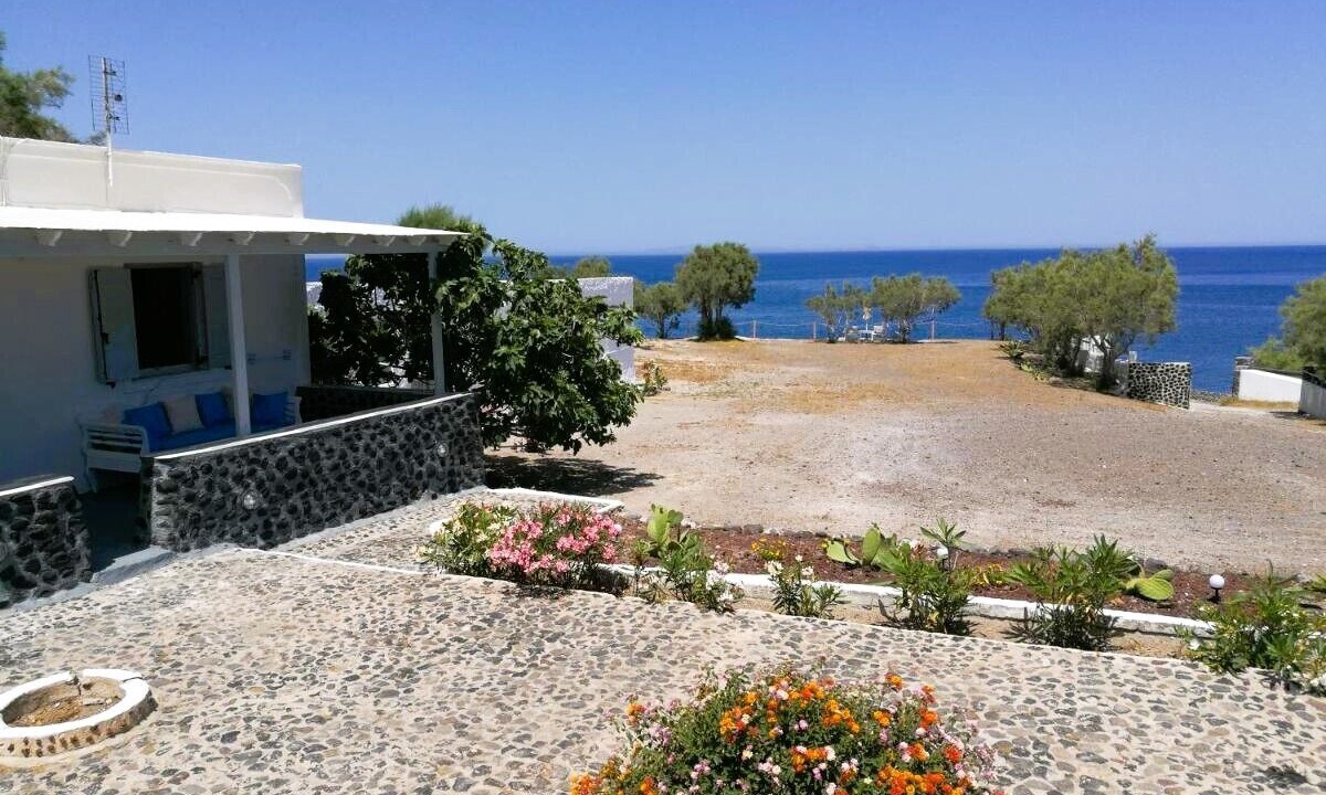Photo of Others in Fira