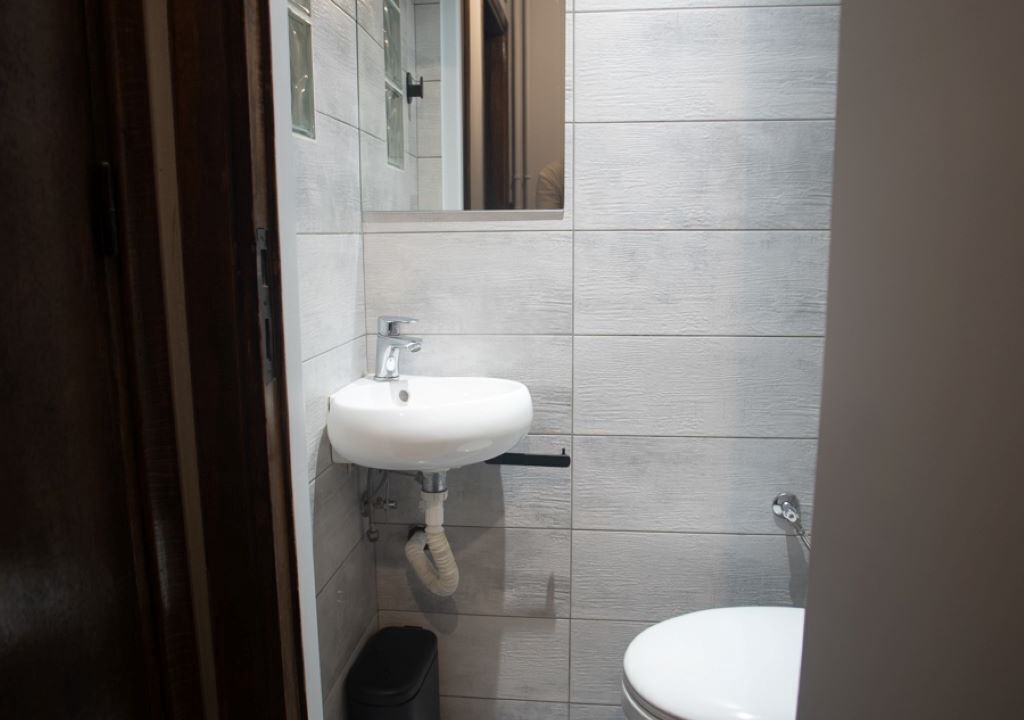 Photo of Bathroom in Mousio