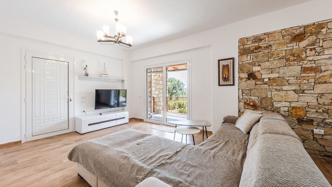 Photo of Bedroom in Borsh