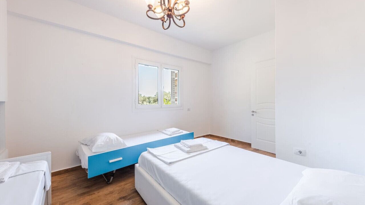 Photo of Bedroom in Borsh