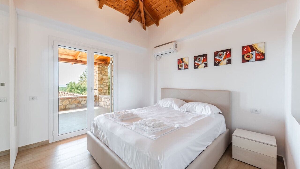 Photo of Bedroom in Borsh