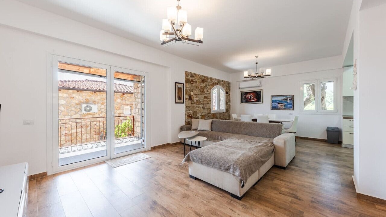 Photo of Bedroom in Borsh
