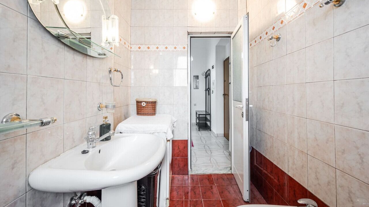 Photo of Bathroom in Gjirokaster