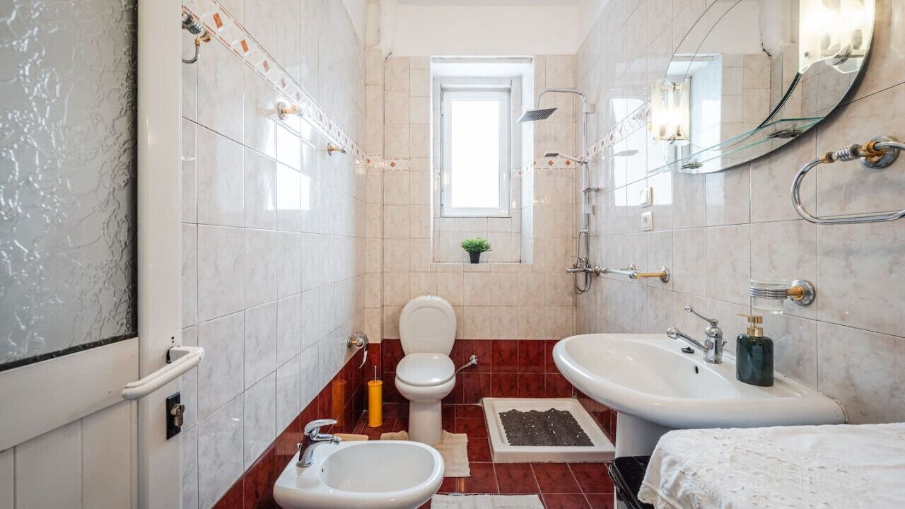 Photo of Bathroom in Gjirokaster