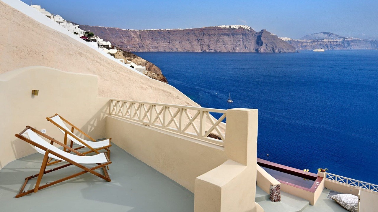 Photo of Others in Oia