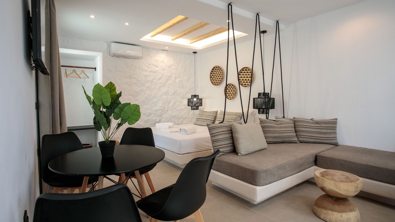 Photo of Bedroom in Naxos Town