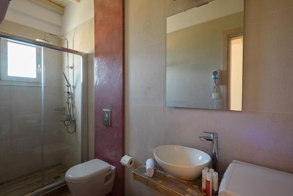Photo of Bathroom in Drios