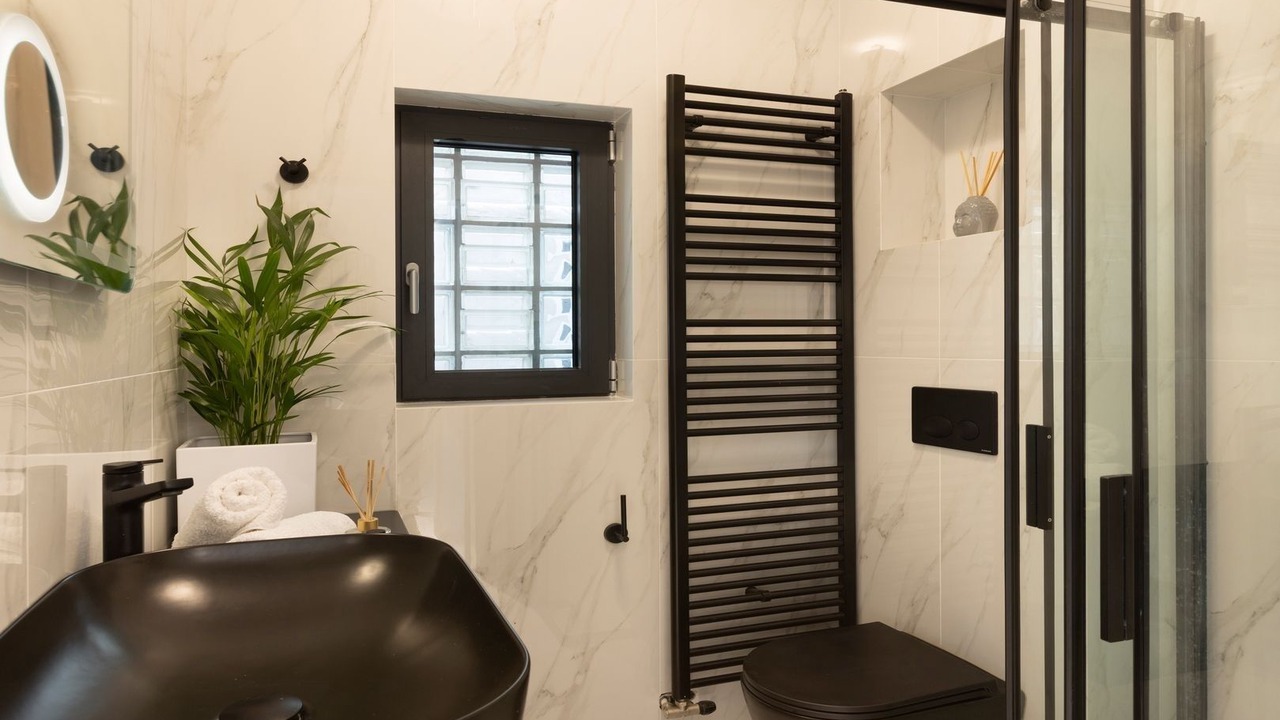 Photo of Bathroom in Argostoli Town