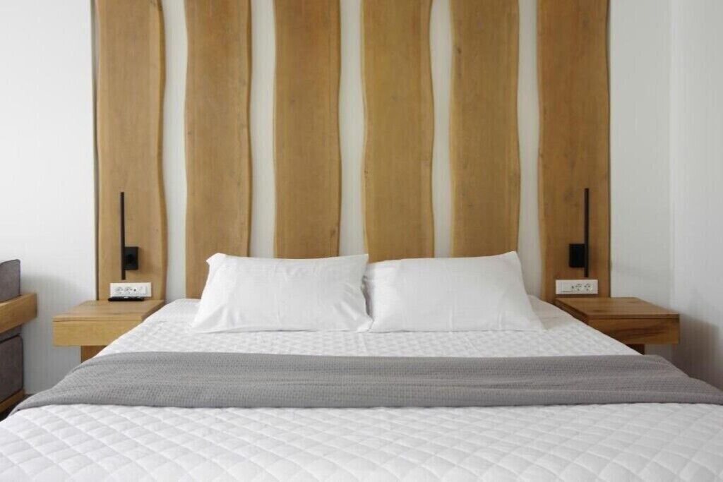 Photo of Bedroom in Kini