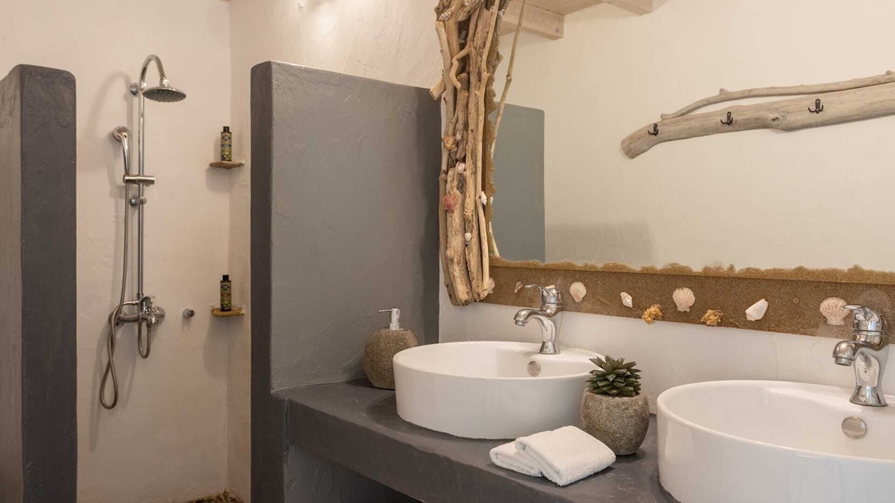 Photo of Bathroom in Lefkimmi