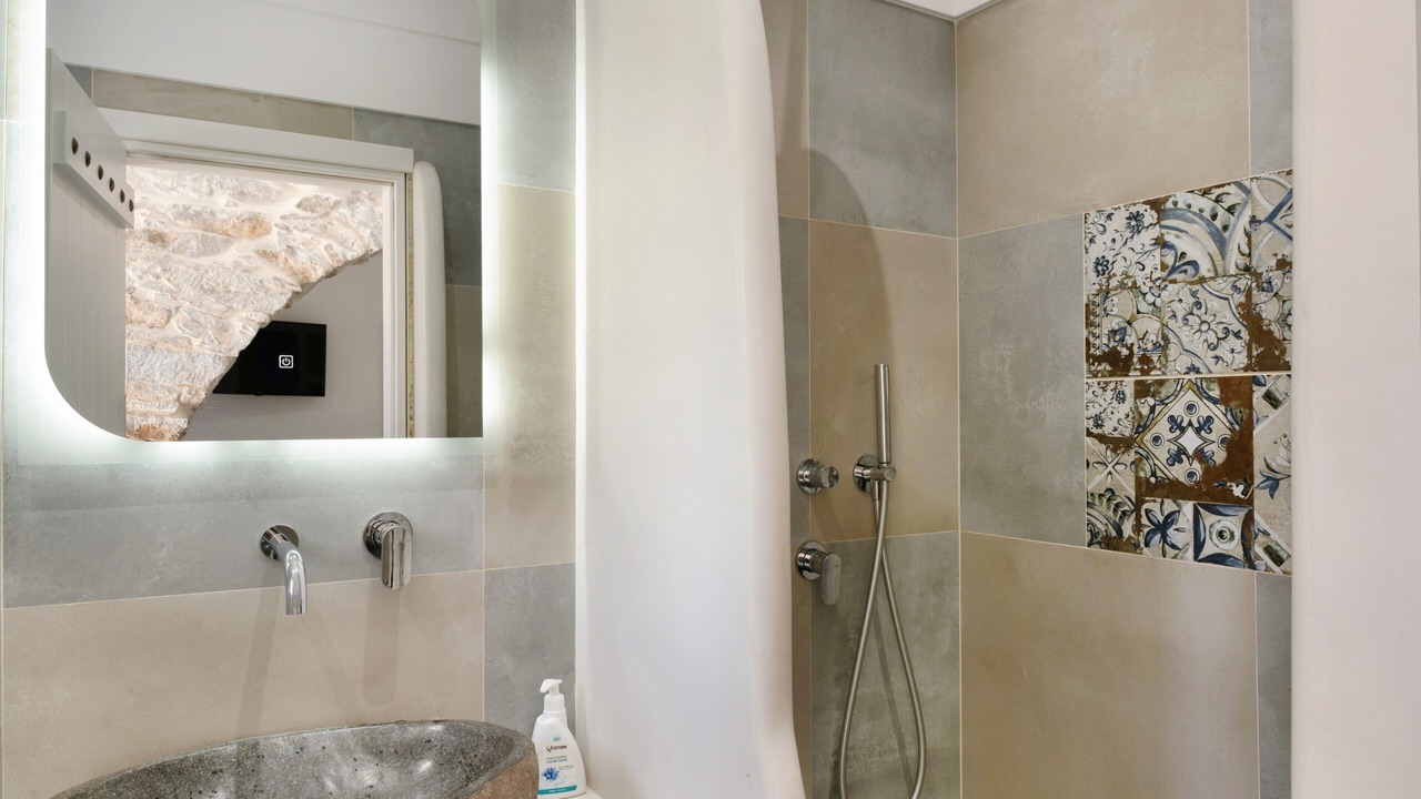 Photo of Bathroom in Amorgos Town