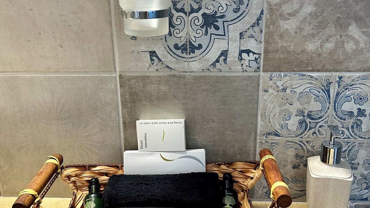 Photo of Bathroom in Fira