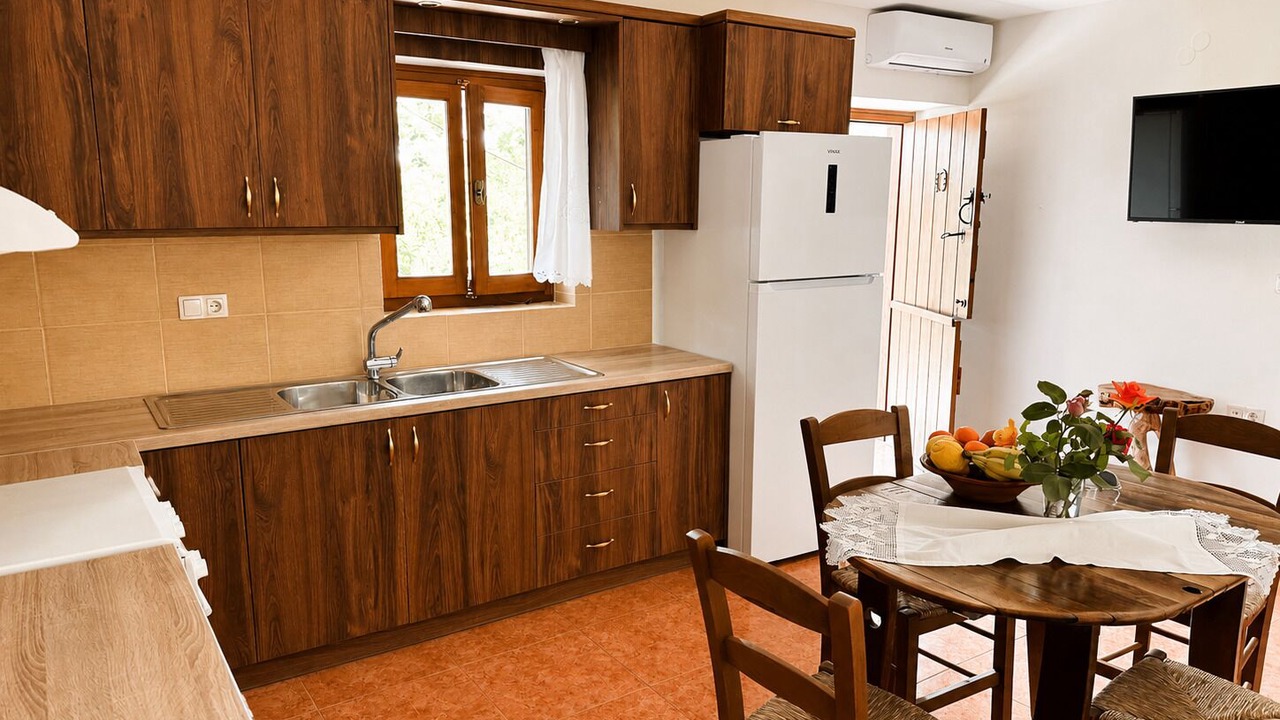 Photo of Kitchen in Panethimos