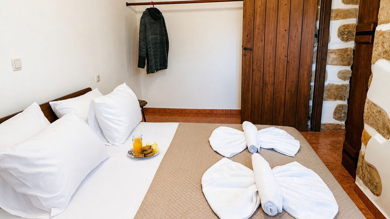 Photo of Bedroom in Panethimos