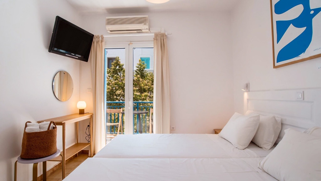 Photo of Bedroom in Parikia
