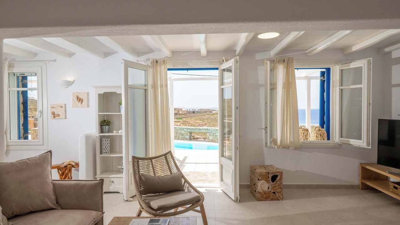 Photo of Livingroom in Agios Stefanos