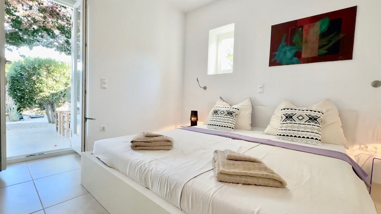 Photo of Bedroom in Kostos