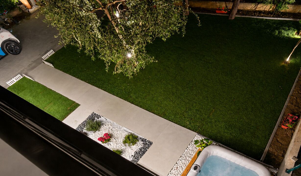 Photo of Patio Balcony in Golem