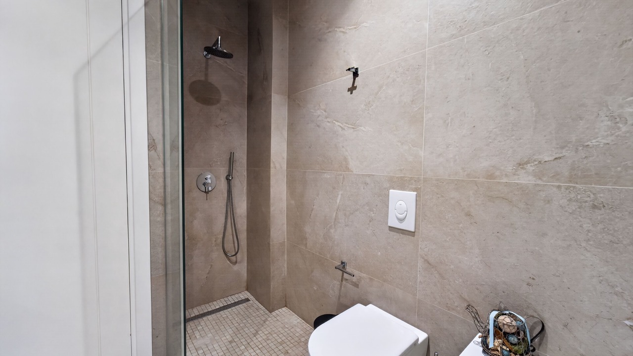 Photo of Bathroom in Golem