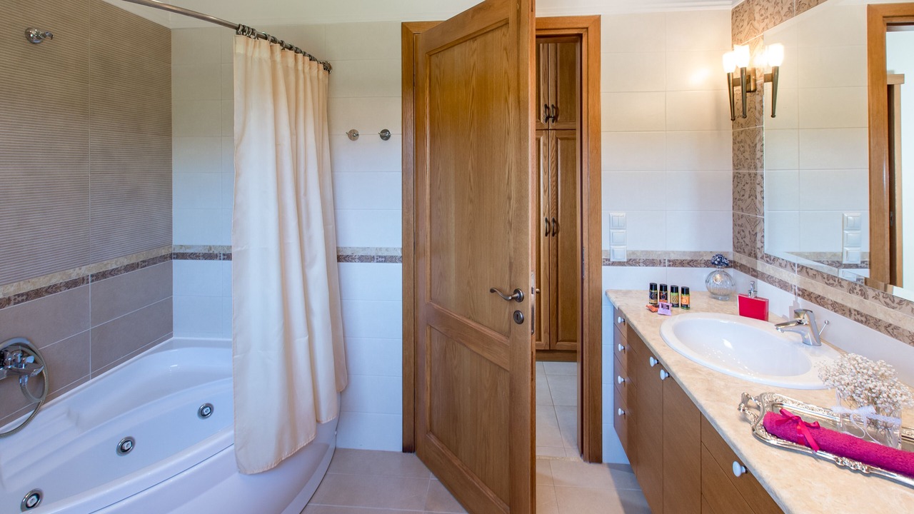 Photo of Bathroom in Nerokouros