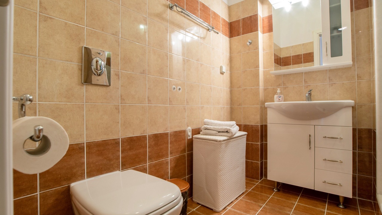 Photo of Bathroom in Naxos