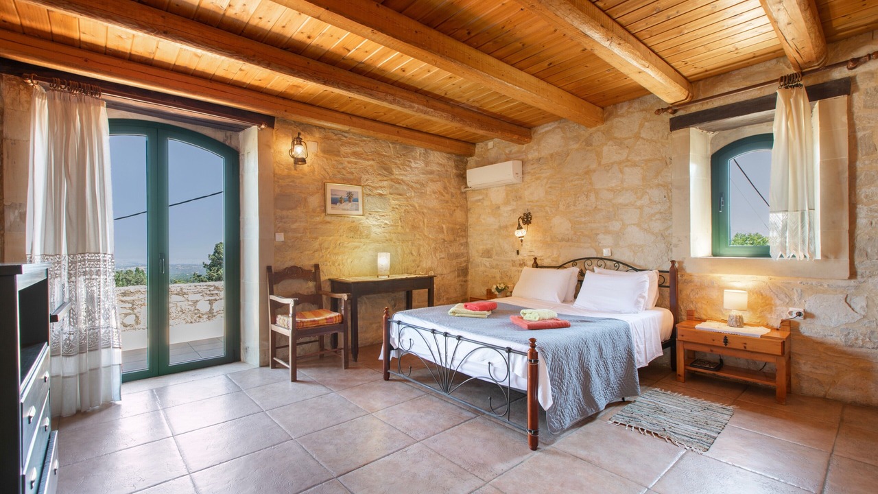 Photo of Bedroom in Geropotamos