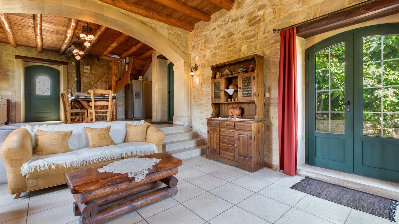 Photo of Livingroom in Geropotamos