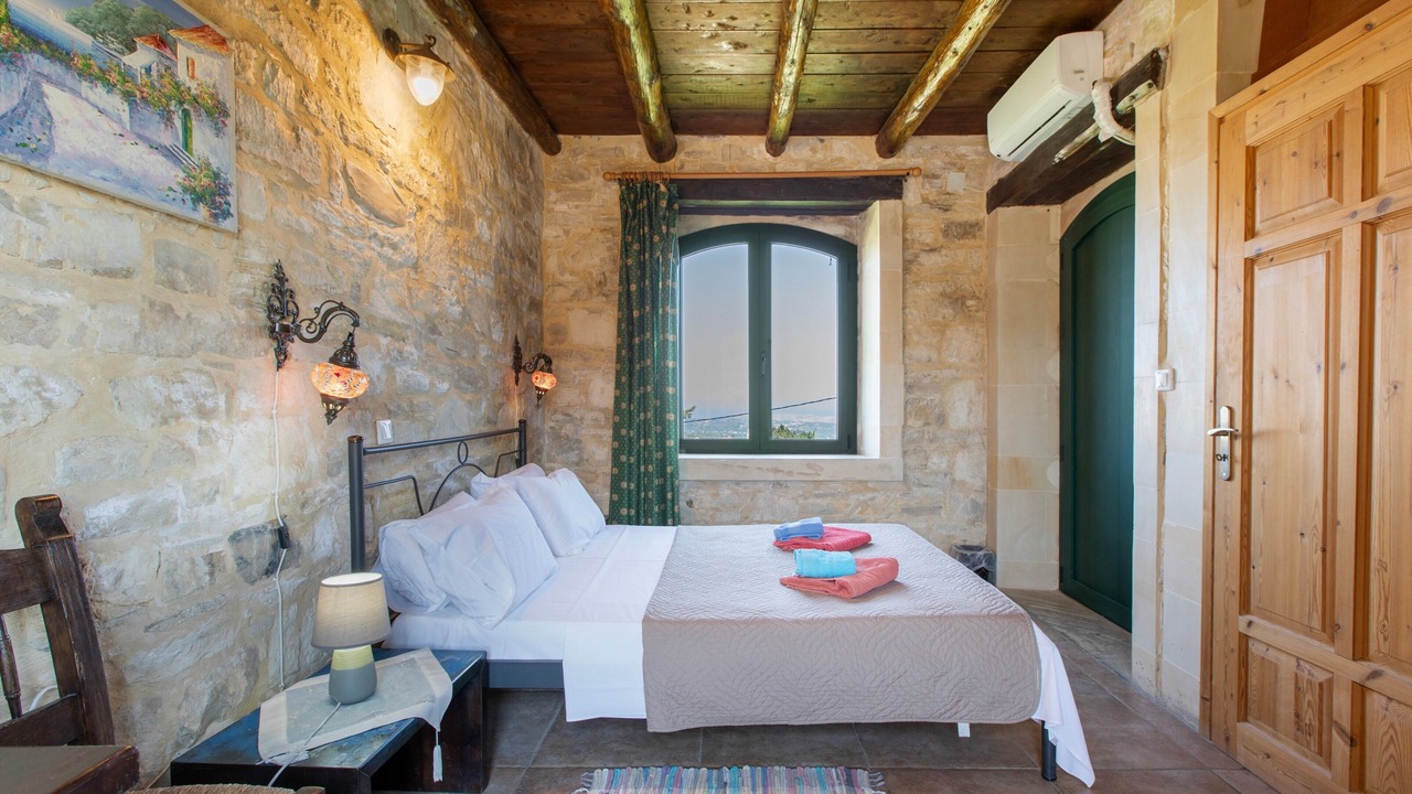 Photo of Bedroom in Geropotamos