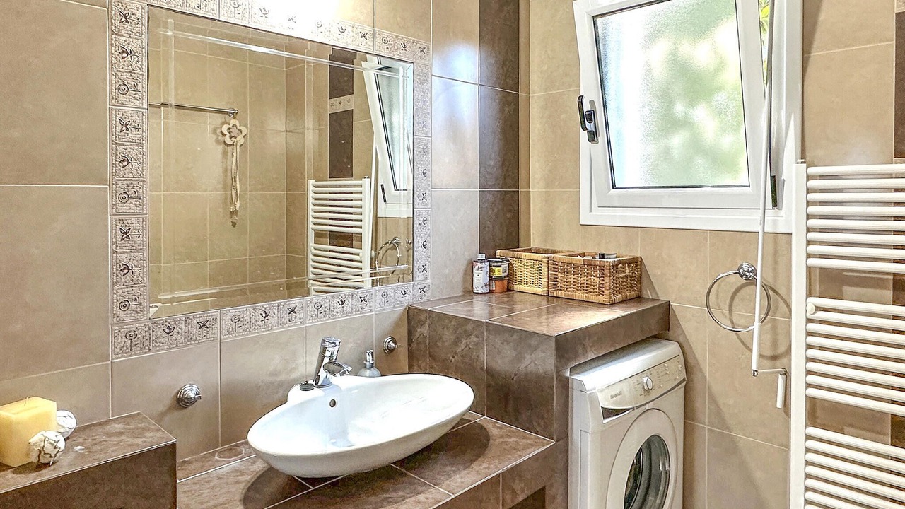 Photo of Bathroom in Pylos-Nestoras