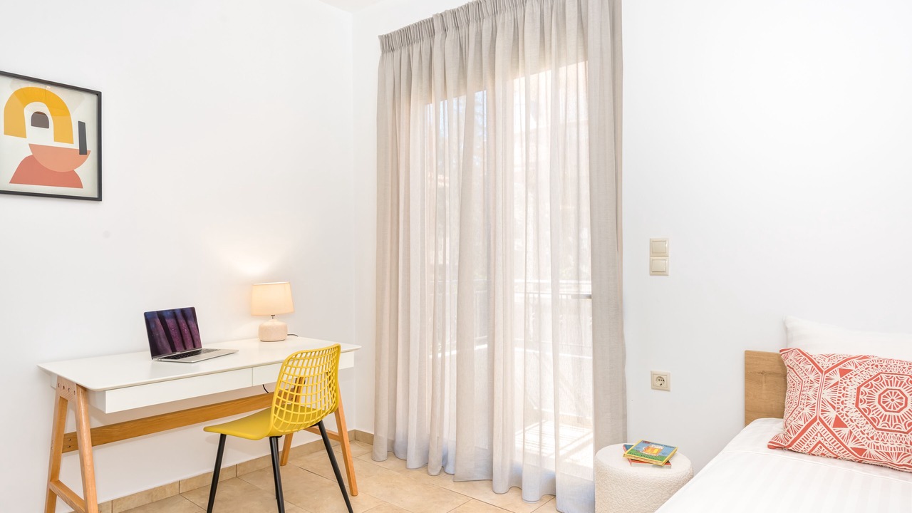 Photo of Bedroom in Kounoupidiana