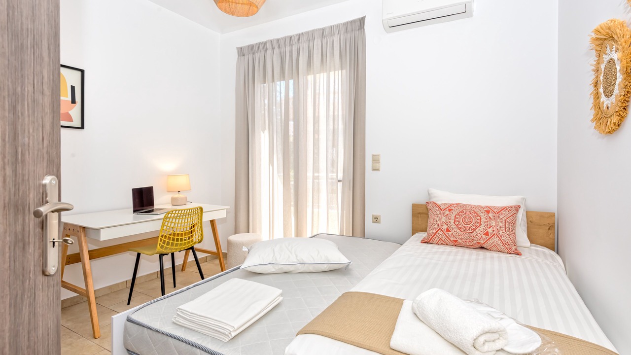 Photo of Bedroom in Kounoupidiana
