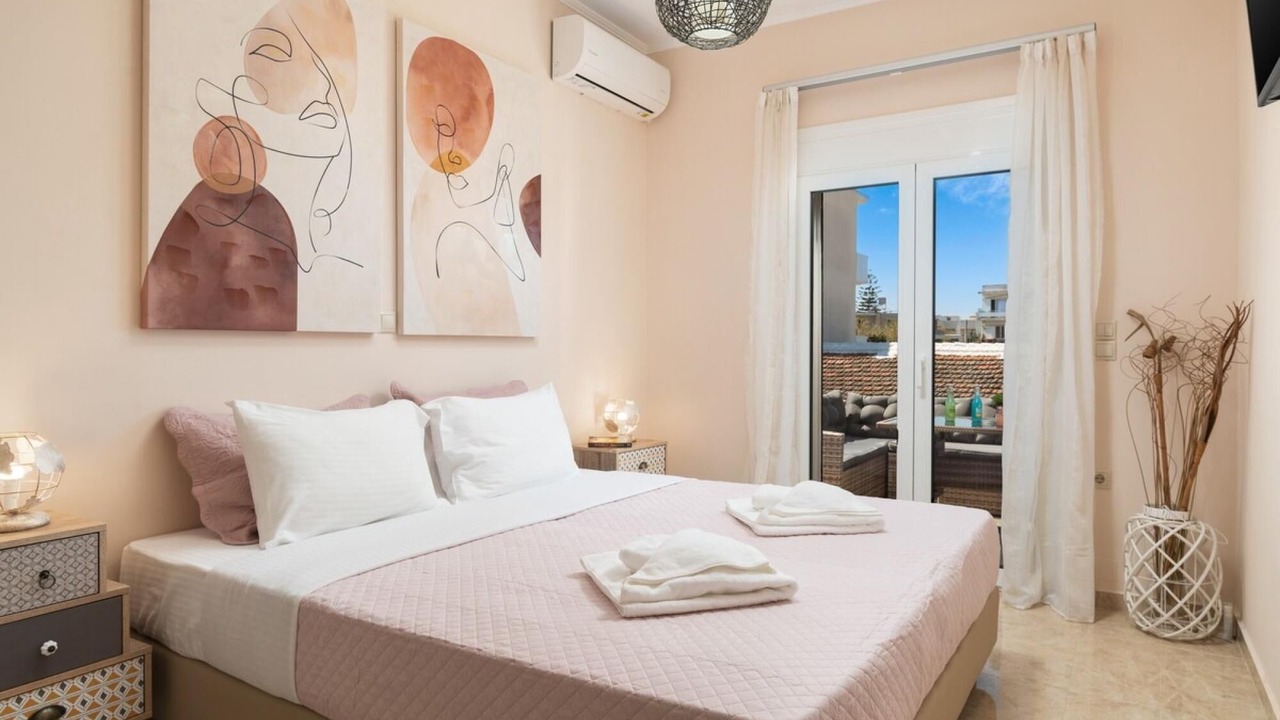 Photo of Bedroom in Chania Town