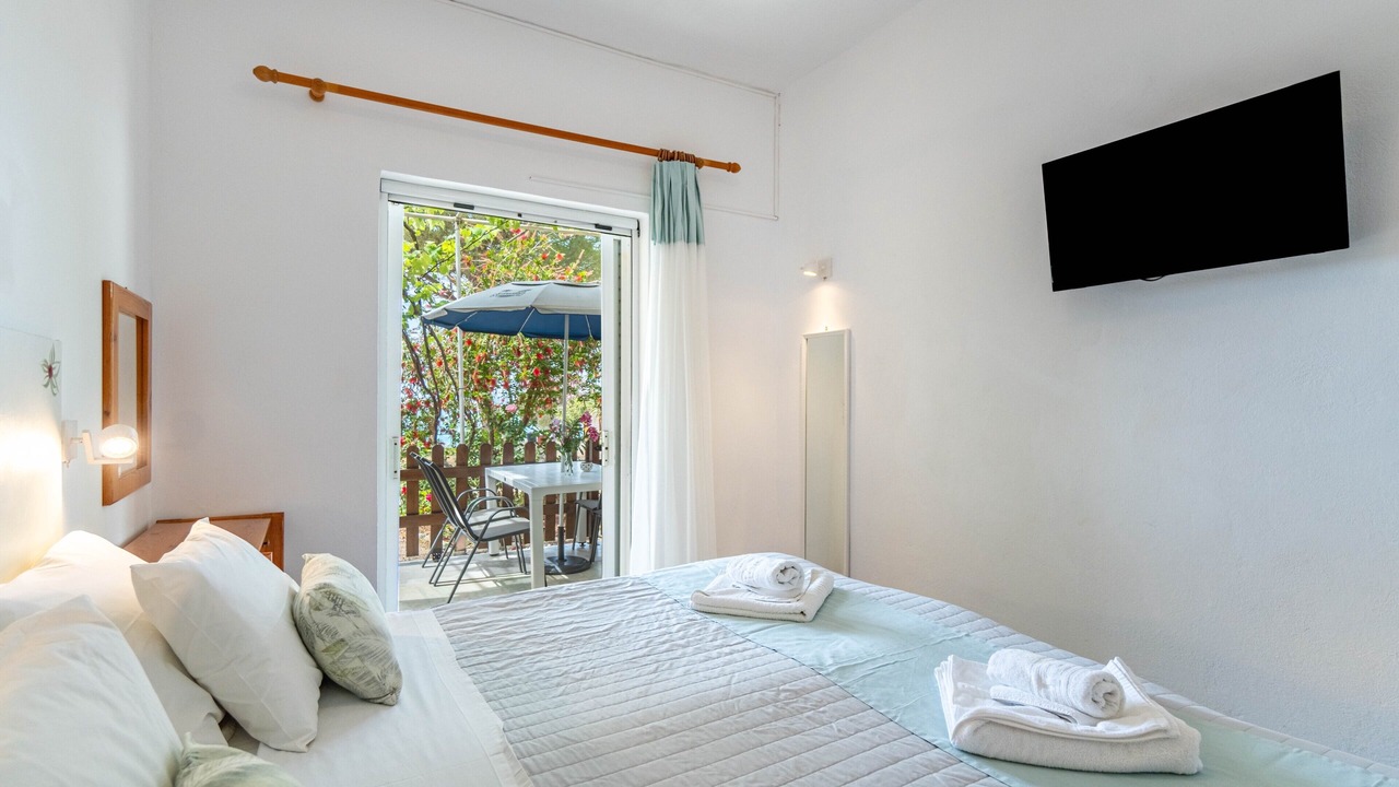 Photo of Bedroom in Agios Georgios Pagon