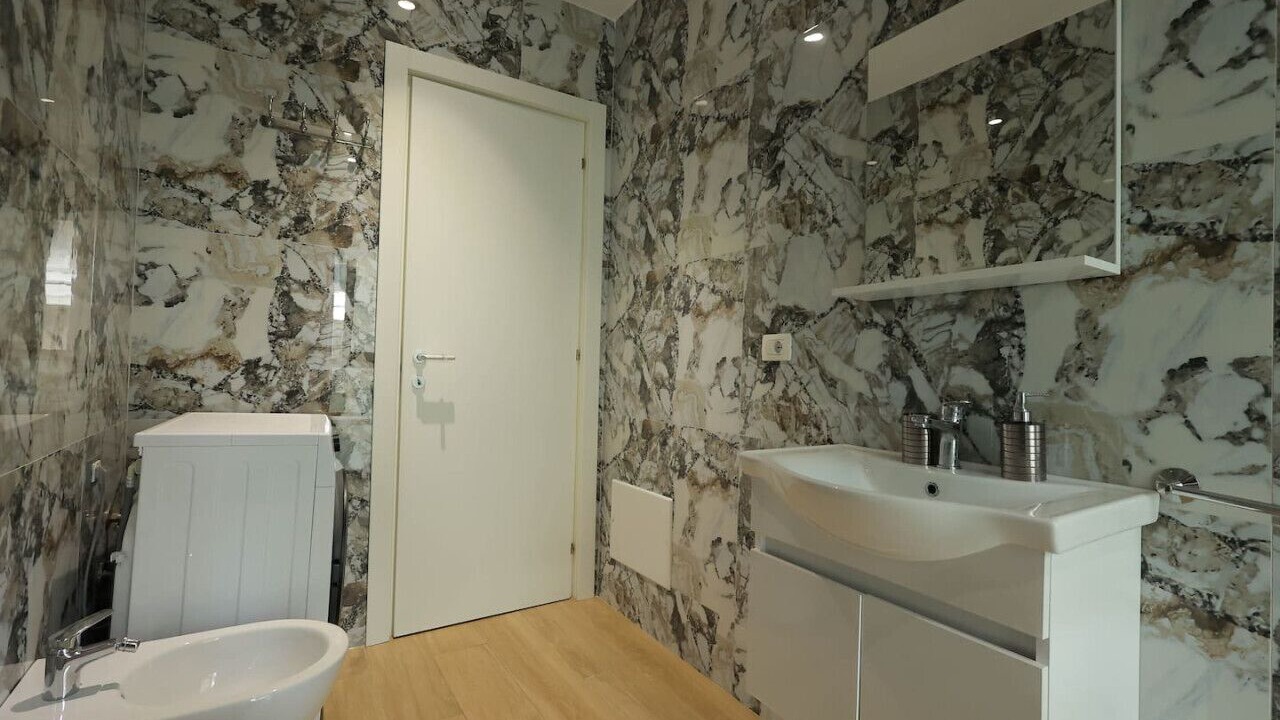 Photo of Bathroom in Ishem