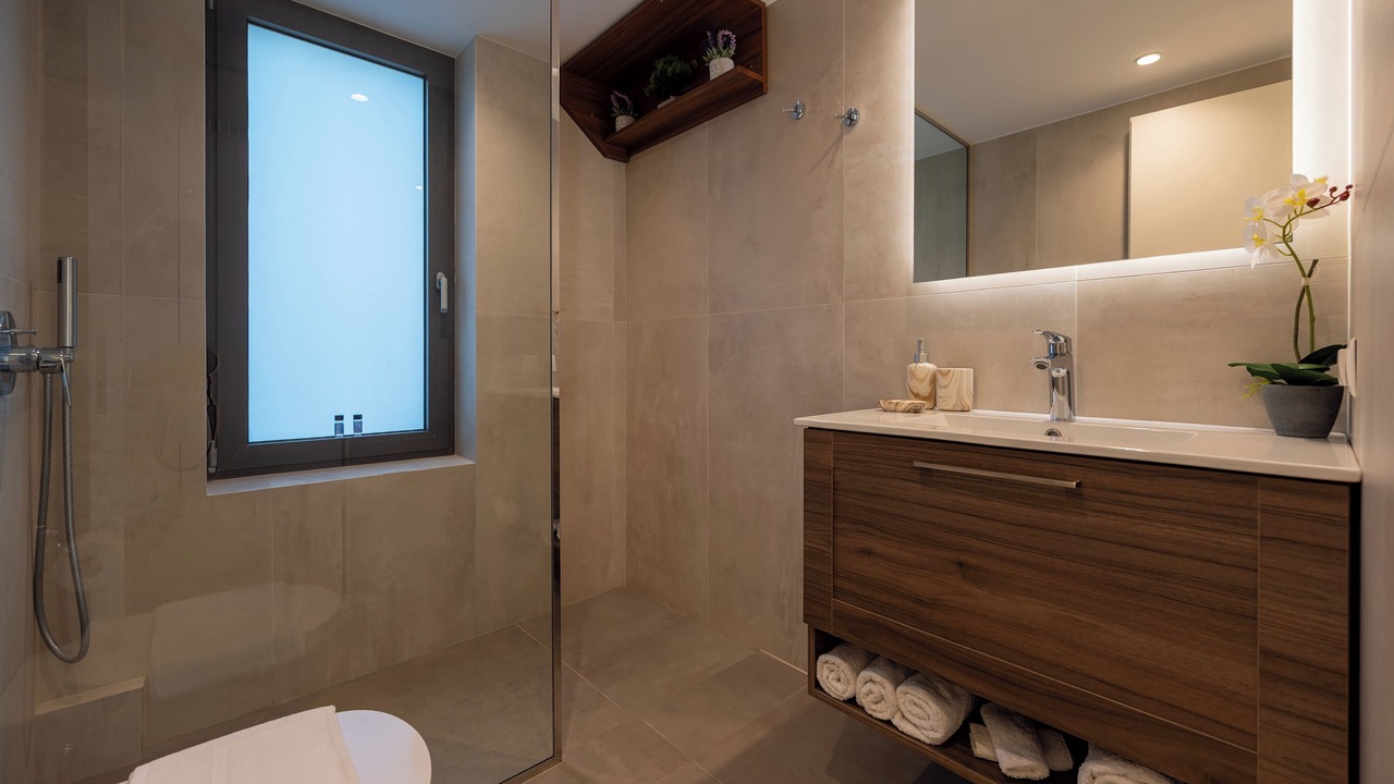 Photo of Bathroom in Paralio Astros