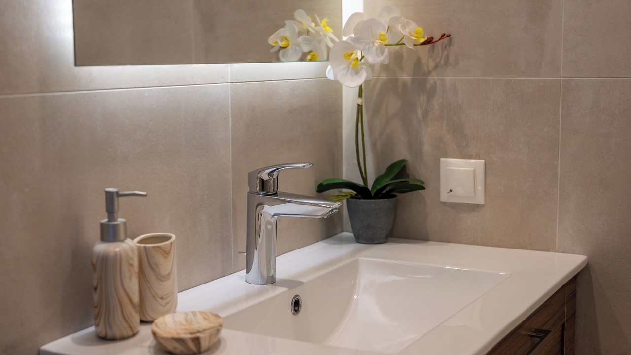Photo of Bathroom in Paralio Astros