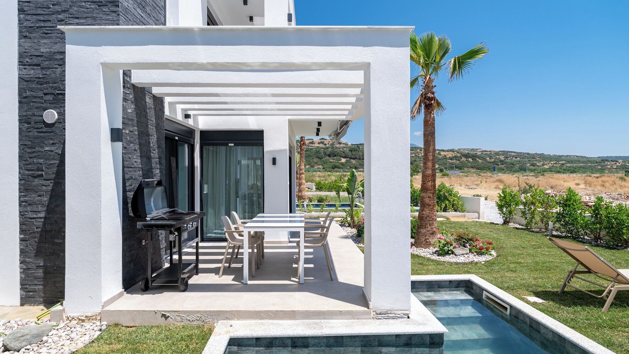 Photo of Patio Balcony in Paralia Ofryniou