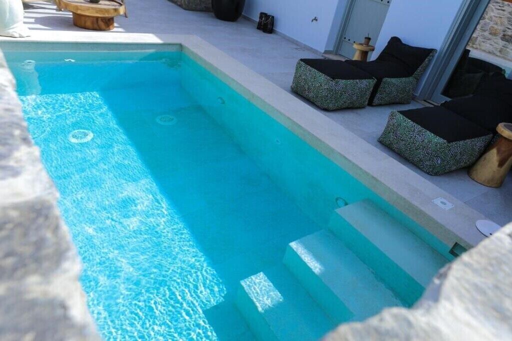 Photo of Outdoor in Glastros