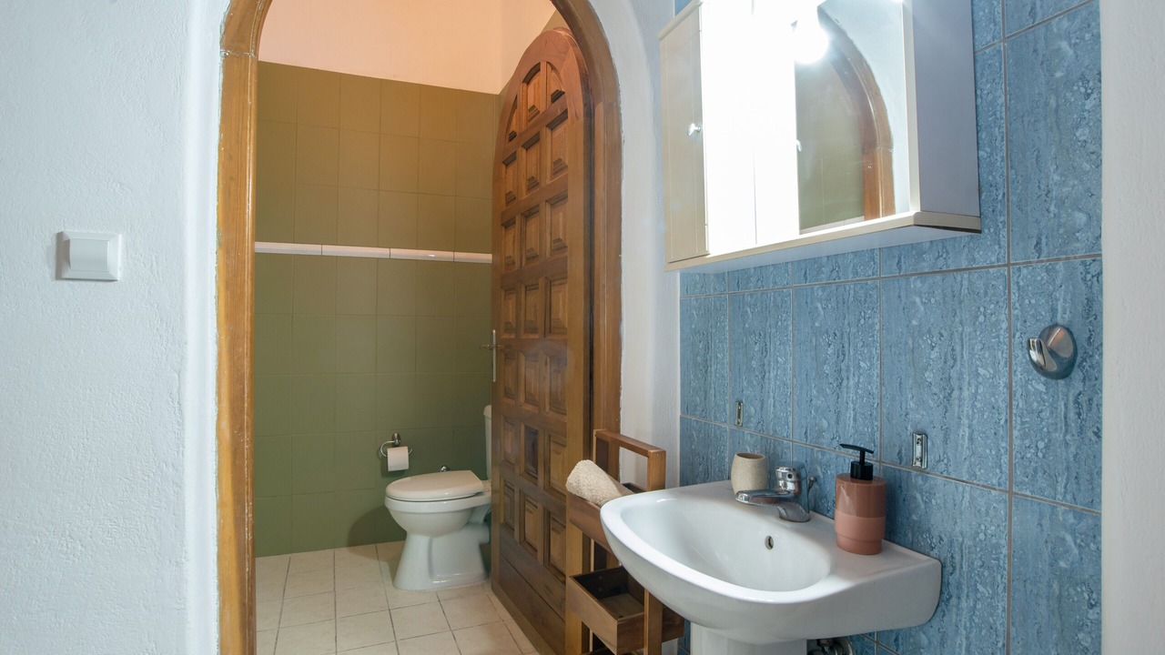Photo of Bathroom in Paros