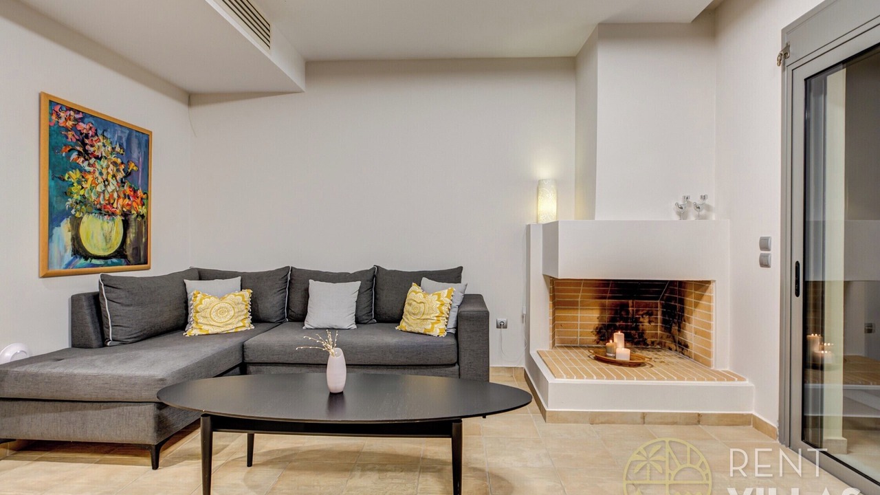 Photo of Livingroom in Bouzaiika