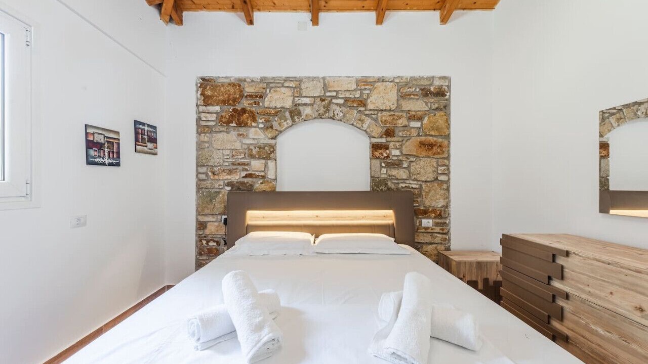 Photo of Bedroom in Borsh