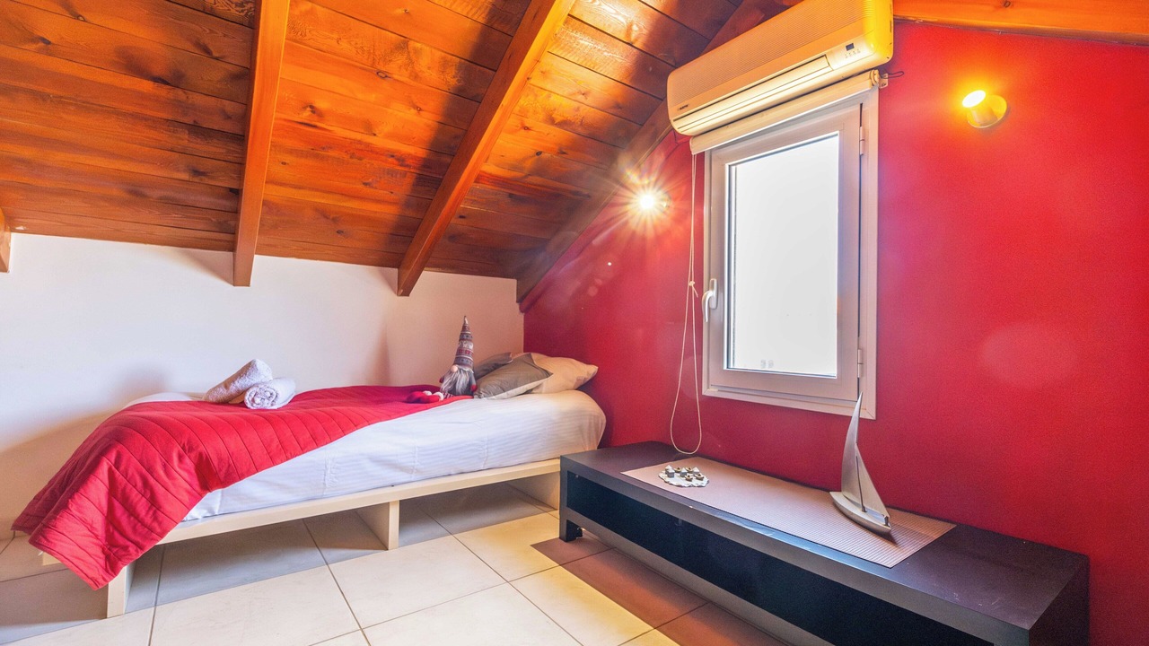 Photo of Bedroom in Daratsos