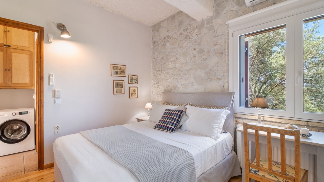 Photo of Bedroom in Katouna
