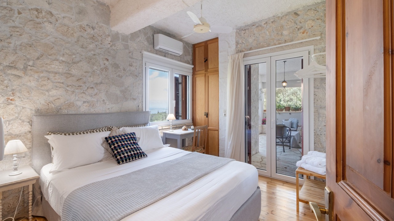 Photo of Bedroom in Katouna