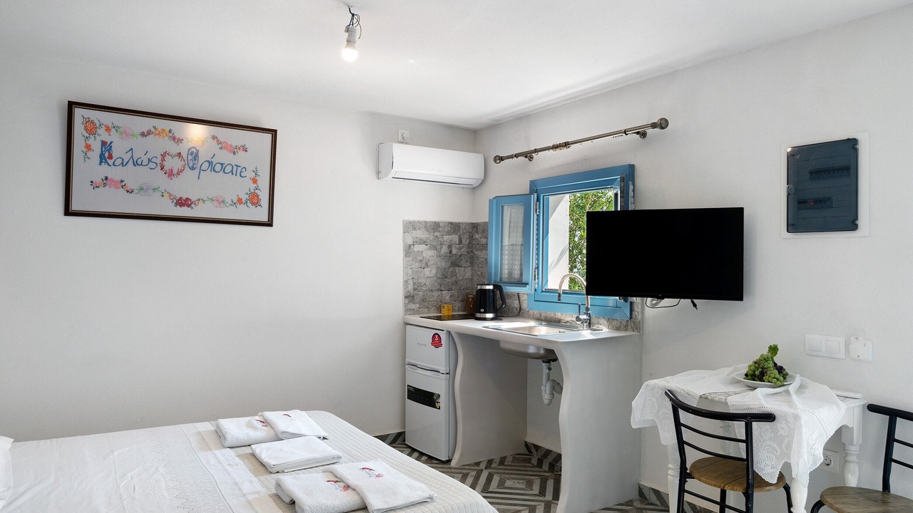 Photo of Bedroom in Amorgos Town