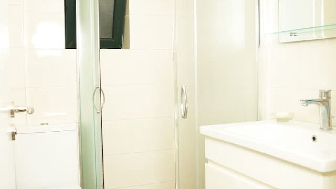 Photo of Bathroom in Golem